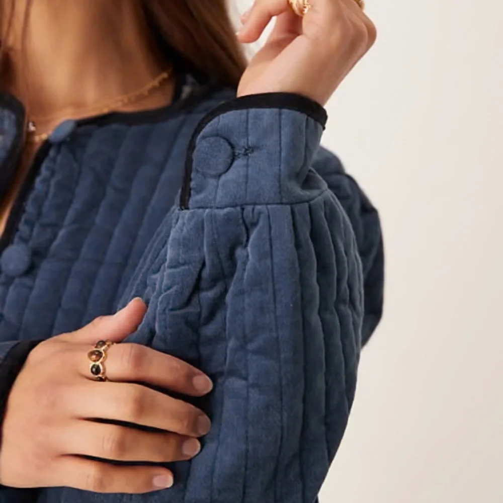 Free People Natalia Velvet Jacket Size‎ Large